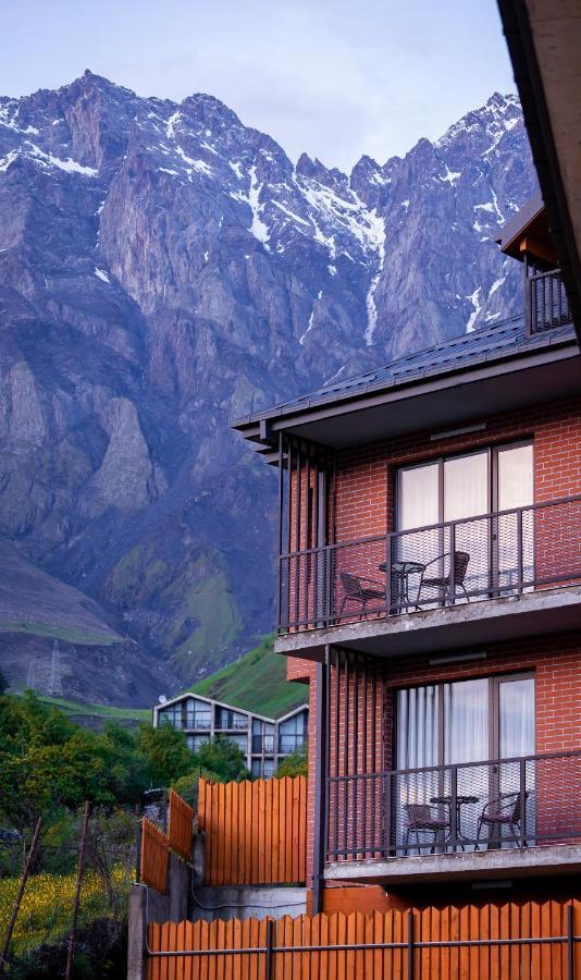 Devdaraki Apartments Казбеги Екстериор снимка