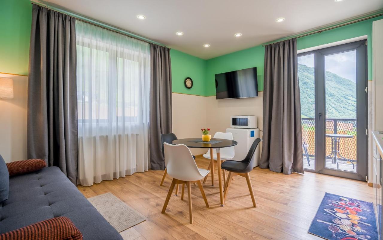 Devdaraki Apartments Казбеги Екстериор снимка