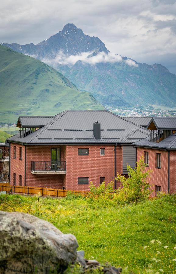 Devdaraki Apartments Казбеги Екстериор снимка